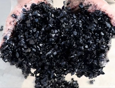 新安沥青冷补料（沥青砂）的优势特点与施工流程解析